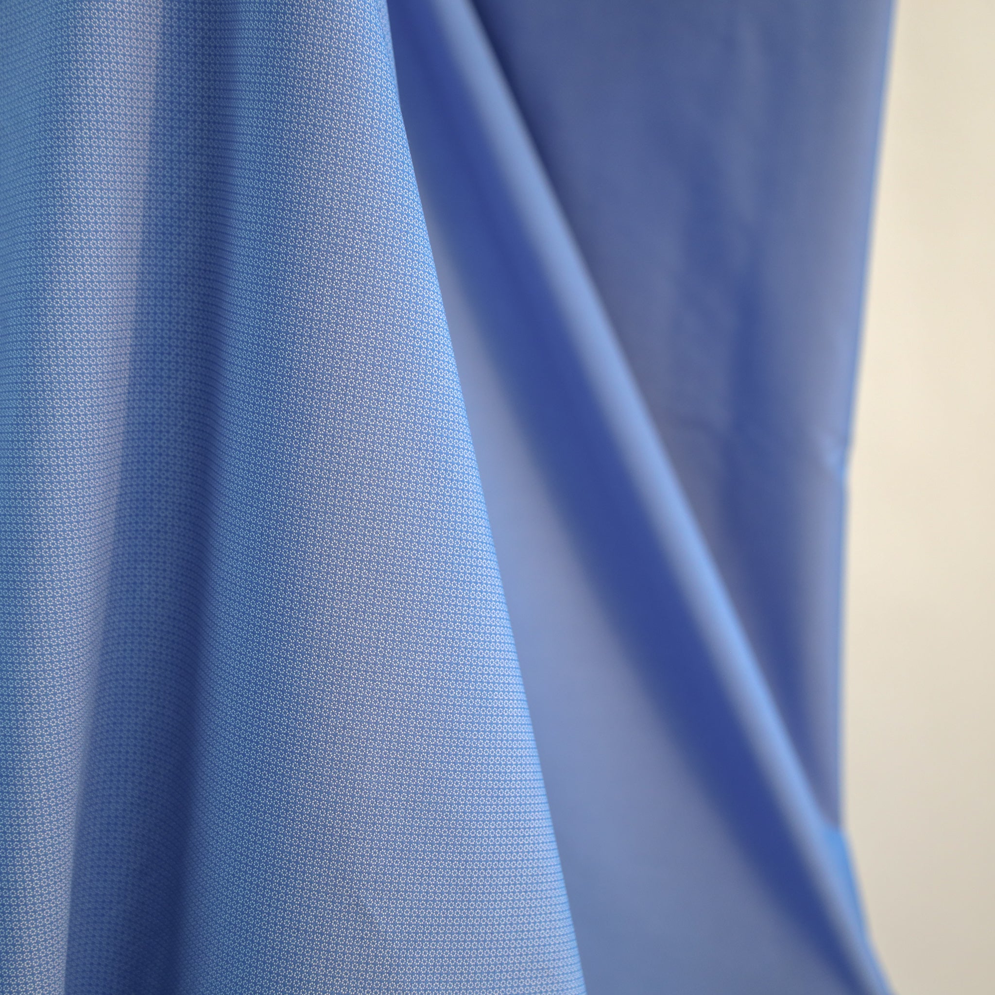 Tissu popeline de coton - bleu à motif blanc