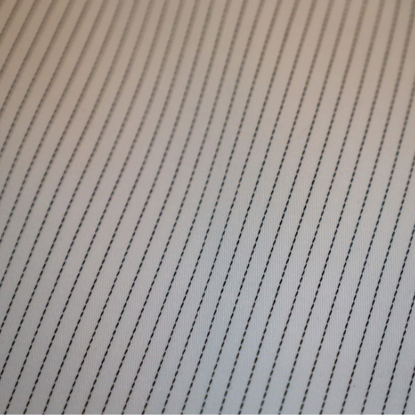 Tissu gabardine blanc - à rayures noir